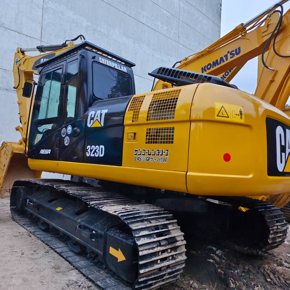 CAT 323 D - מחפר סורק: תמונה 1 CAT 323 D - מחפר סורק: תמונה 1