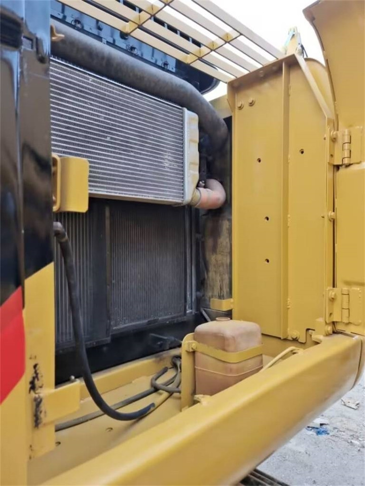 CAT 323 D - מחפר סורק: תמונה 4 CAT 323 D - מחפר סורק: תמונה 4