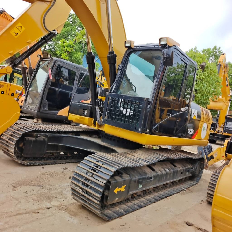 CAT 323 D - מחפר סורק: תמונה 1 CAT 323 D - מחפר סורק: תמונה 1