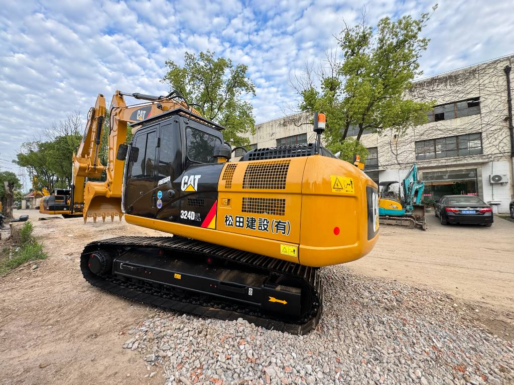 CAT 324 D2 L - מחפר סורק: תמונה 3 CAT 324 D2 L - מחפר סורק: תמונה 3