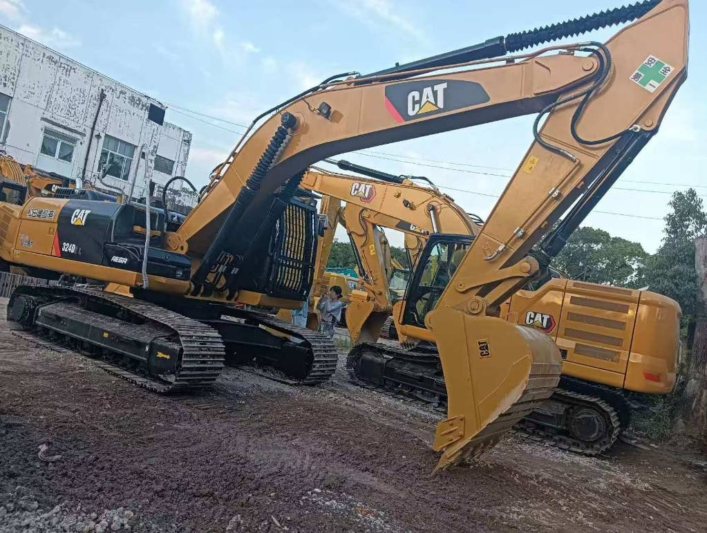 CAT 324 D2L - מחפר סורק: תמונה 1 CAT 324 D2L - מחפר סורק: תמונה 1