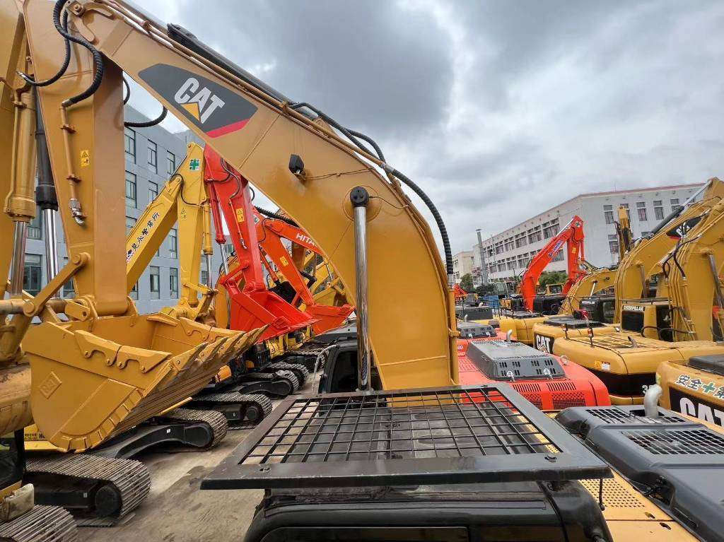 CAT 325 C - מחפר סורק: תמונה 1 CAT 325 C - מחפר סורק: תמונה 1