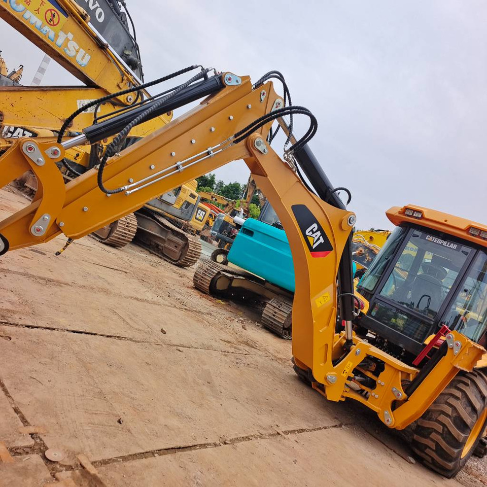 CAT 430 F 100% New - מחפרון: תמונה 4 CAT 430 F 100% New - מחפרון: תמונה 4