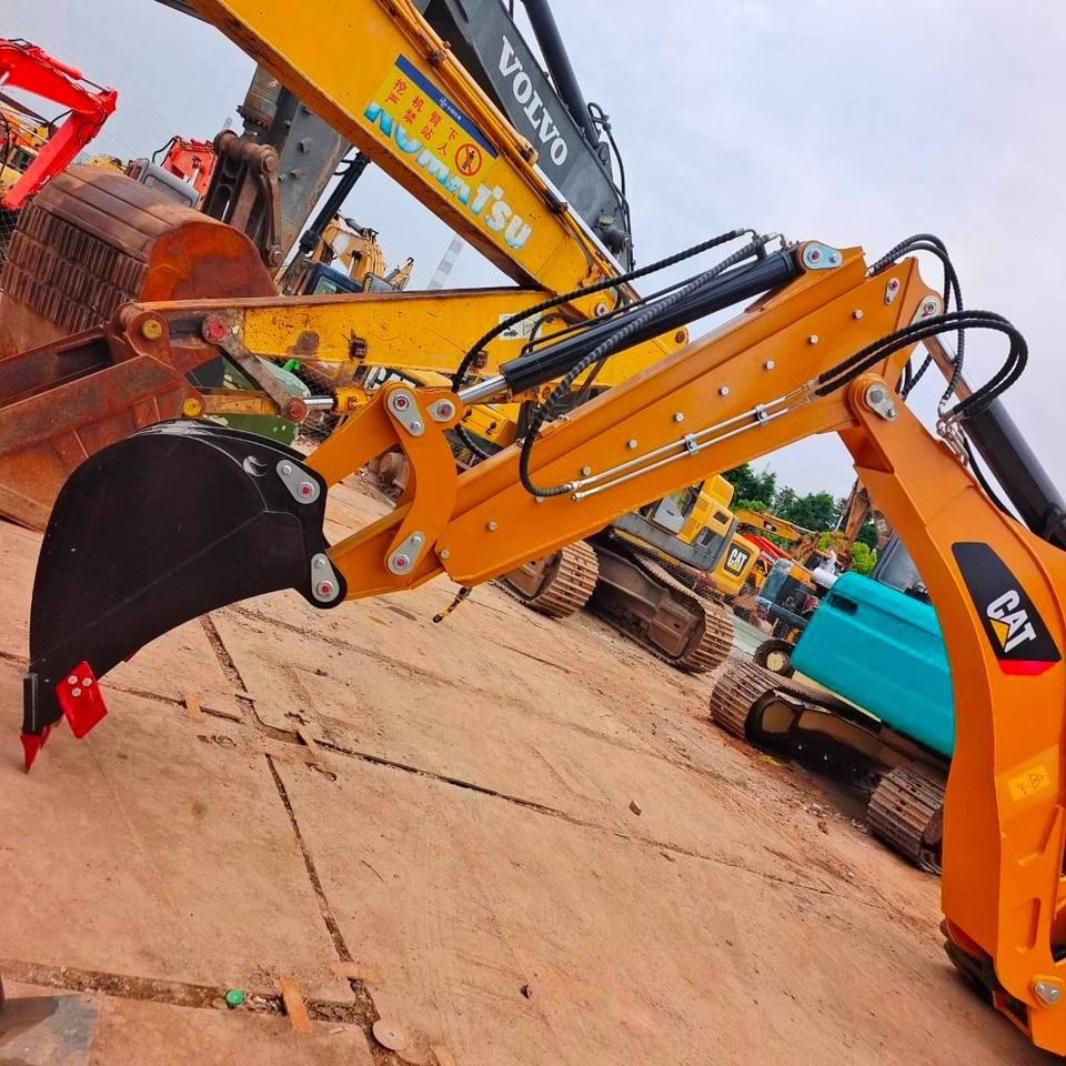 CAT 430 F 100% New - מחפרון: תמונה 4 CAT 430 F 100% New - מחפרון: תמונה 4