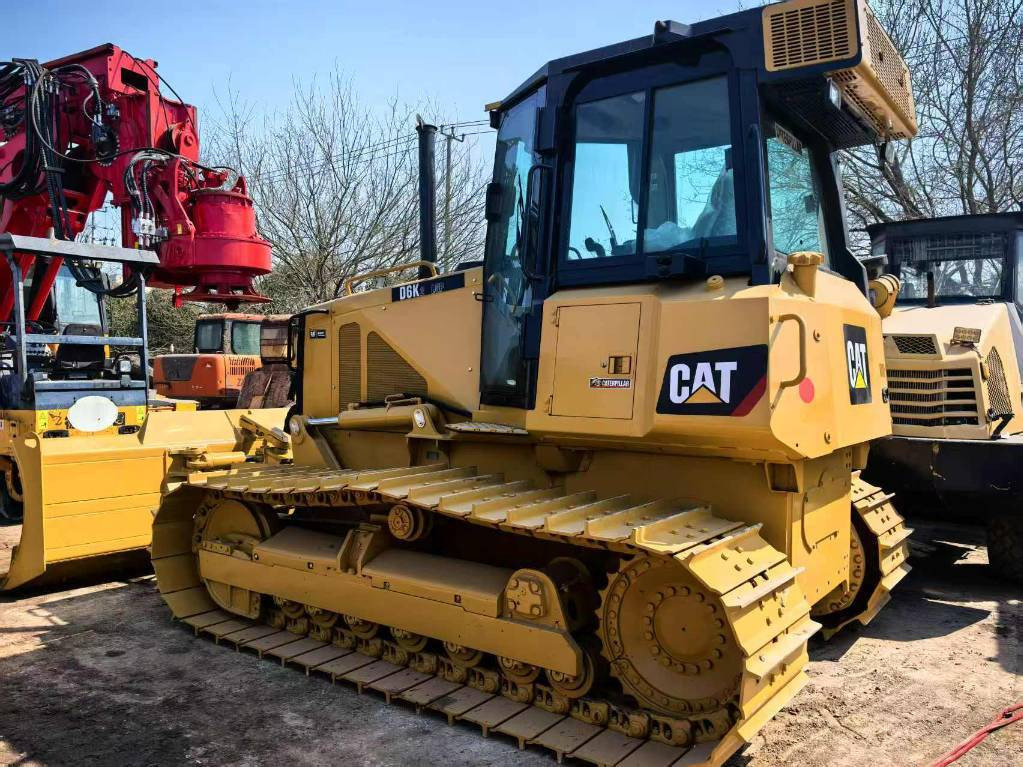 CAT D 6 K XLP - מפלסת: תמונה 1 CAT D 6 K XLP - מפלסת: תמונה 1