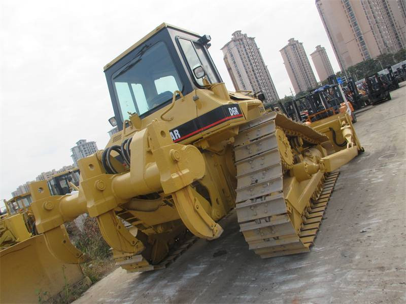 CAT D 6 R - מפלסת: תמונה 2 CAT D 6 R - מפלסת: תמונה 2