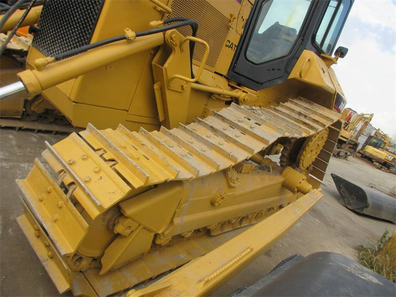 מפלסת CAT D 6 R: תמונה 8
