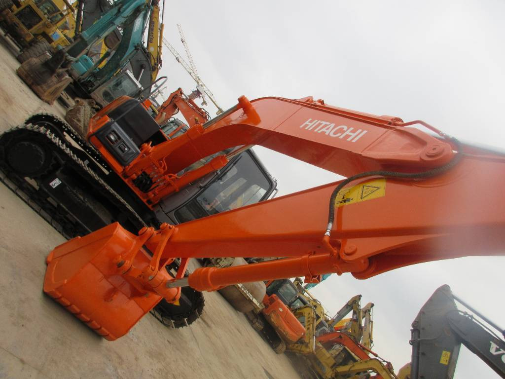 מחפר סורק Hitachi EX 120-3: תמונה 25