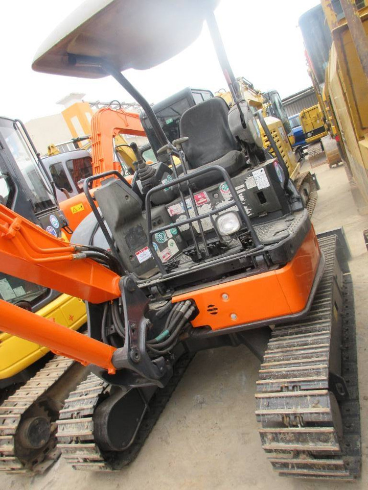 Hitachi ZX 30 U - מיני מחפר: תמונה 5 Hitachi ZX 30 U - מיני מחפר: תמונה 5