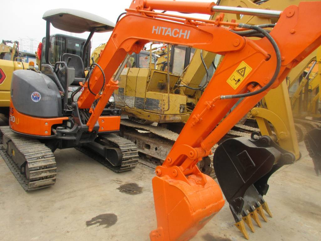 Hitachi ZX 30 U - מיני מחפר: תמונה 2 Hitachi ZX 30 U - מיני מחפר: תמונה 2