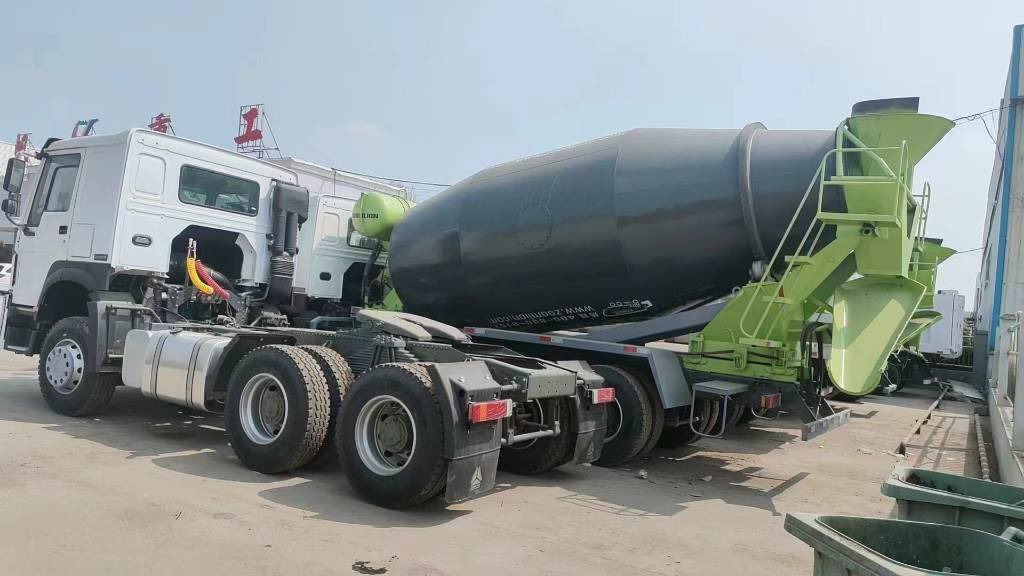 Howo 380 - מערבל בטון: תמונה 2 Howo 380 - מערבל בטון: תמונה 2