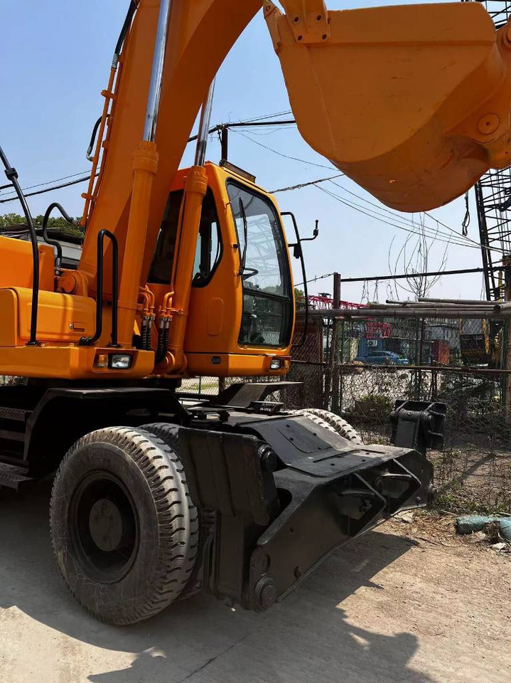 מחפר גלגלים Hyundai 210W-7: תמונה 11