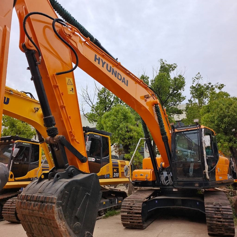Hyundai 225LC-9T - מחפר סורק: תמונה 2 Hyundai 225LC-9T - מחפר סורק: תמונה 2