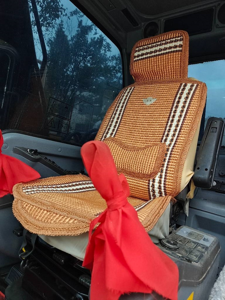 Kobelco SK 125 - מחפר סורק: תמונה 3 Kobelco SK 125 - מחפר סורק: תמונה 3