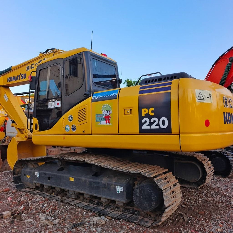 Komatsu PC 200 - מחפר סורק: תמונה 4 Komatsu PC 200 - מחפר סורק: תמונה 4