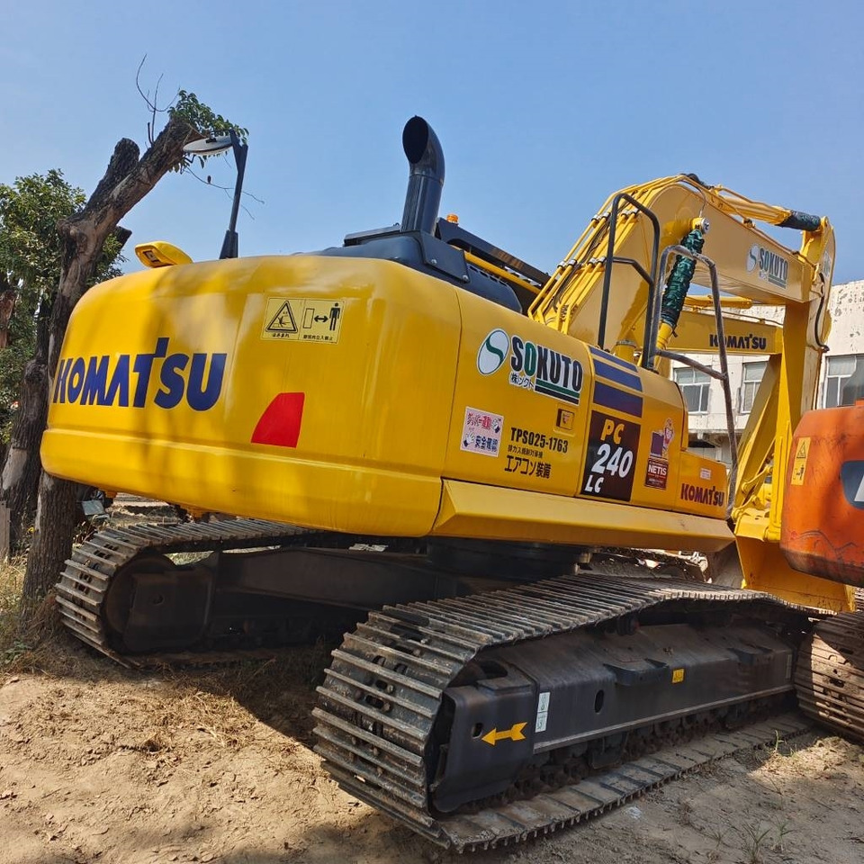 Komatsu PC 240 - מחפר סורק: תמונה 2 Komatsu PC 240 - מחפר סורק: תמונה 2