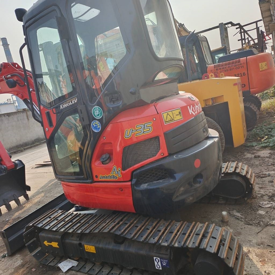 מיני מחפר Kubota U 35: תמונה 8