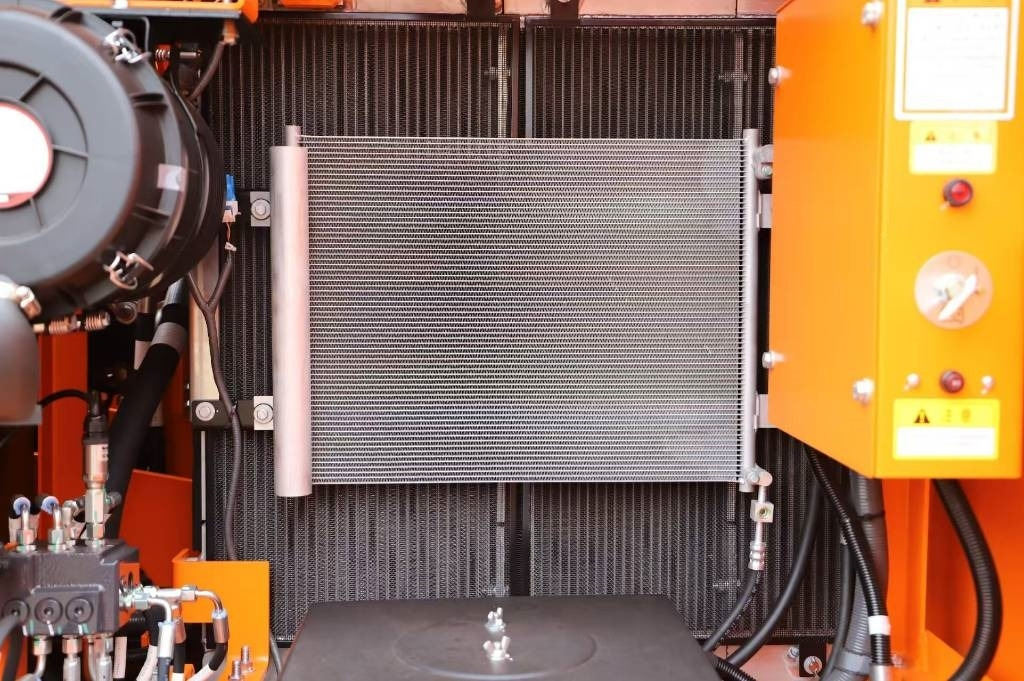 Lonking LG 6135 G4 100% new machine - מחפר סורק: תמונה 2 Lonking LG 6135 G4 100% new machine - מחפר סורק: תמונה 2