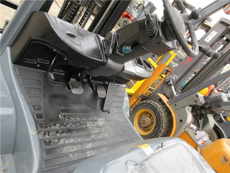 Toyota FD 50 - מלגזת סולר: תמונה 5 Toyota FD 50 - מלגזת סולר: תמונה 5