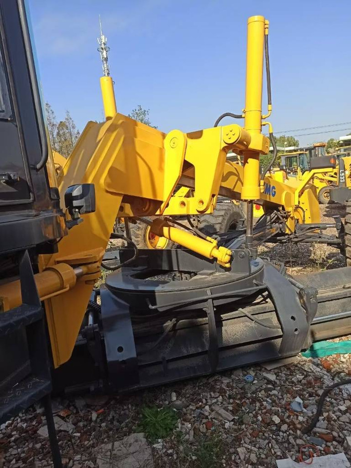 XCMG GR 180 - מפלסת: תמונה 4 XCMG GR 180 - מפלסת: תמונה 4