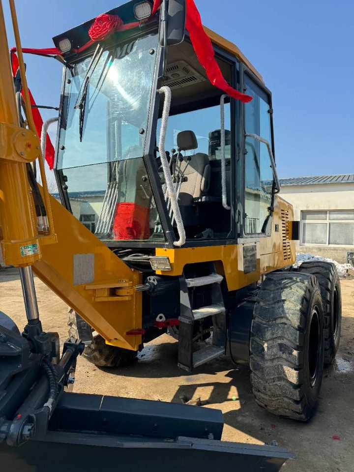 XCMG GR 2153 - מפלסת: תמונה 3 XCMG GR 2153 - מפלסת: תמונה 3