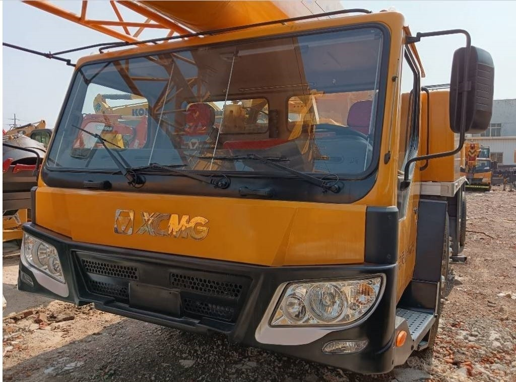 XCMG QY 70 K - עגורן לכל שטח: תמונה 5 XCMG QY 70 K - עגורן לכל שטח: תמונה 5