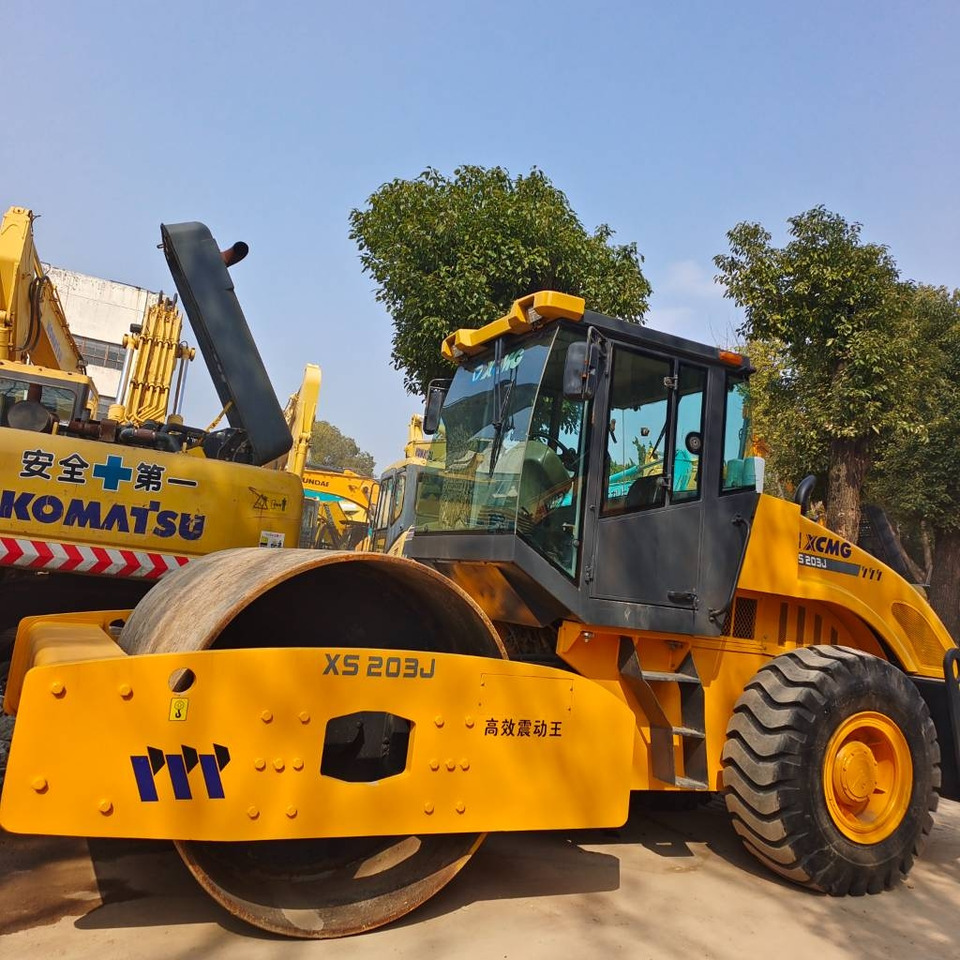 XCMG XS 203 J - מדחס: תמונה 1 XCMG XS 203 J - מדחס: תמונה 1