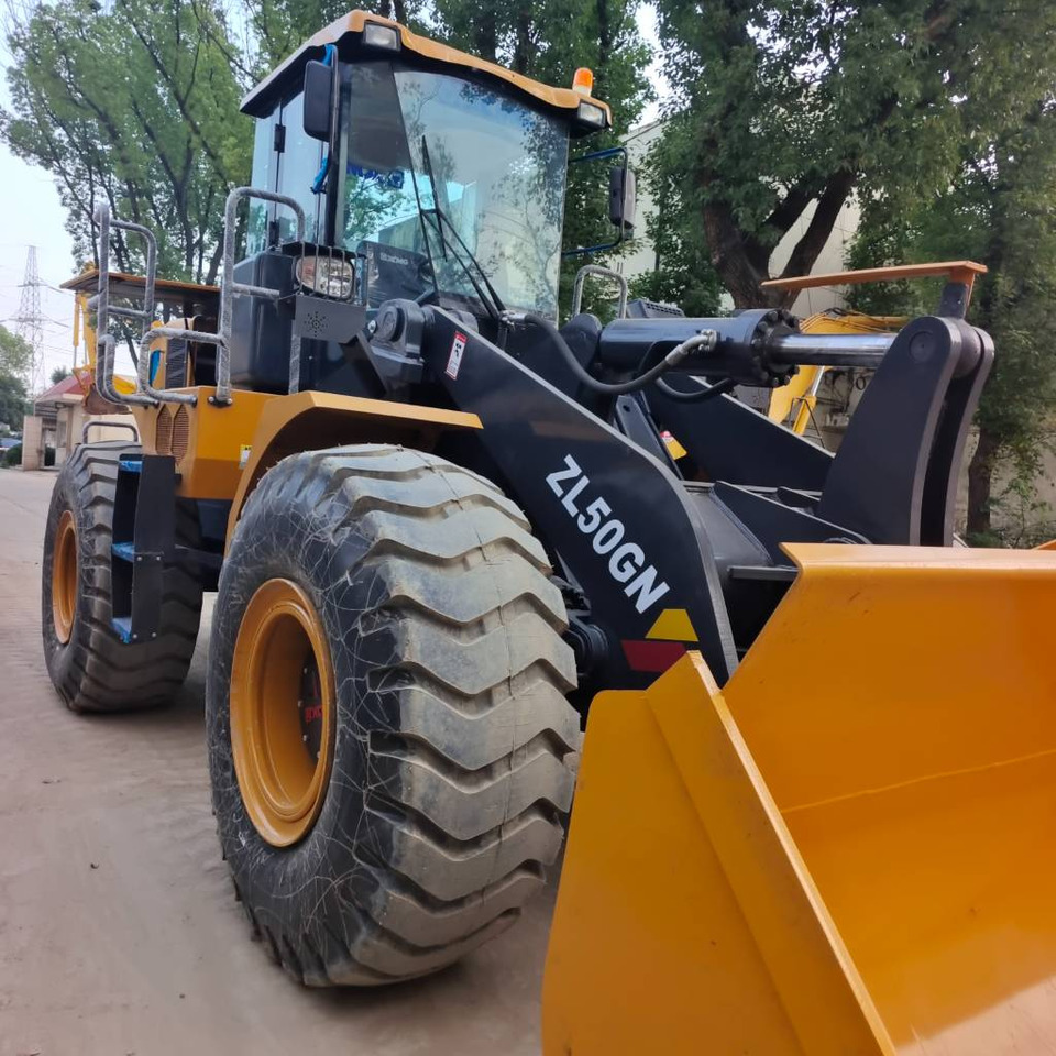 XCMG ZL 50 GN - מעמיס גלגלים: תמונה 3 XCMG ZL 50 GN - מעמיס גלגלים: תמונה 3