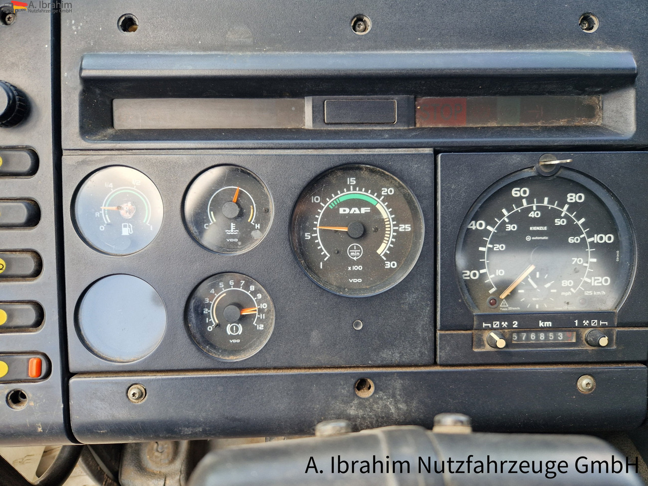 Daf CF 290 Wassertank 13500 L, Tank verzinkt Vorlauf- Lift- Lenkachse - משאית מכל: תמונה 2 Daf CF 290 Wassertank 13500 L, Tank verzinkt Vorlauf- Lift- Lenkachse - משאית מכל: תמונה 2