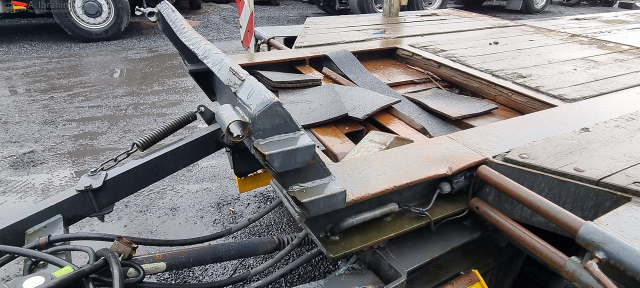 Goldhofer TU-L 3-24/80 Tieflader 10.00 m Ladefläche - קרון נגרר עם מטען נמוך: תמונה 2 Goldhofer TU-L 3-24/80 Tieflader 10.00 m Ladefläche - קרון נגרר עם מטען נמוך: תמונה 2
