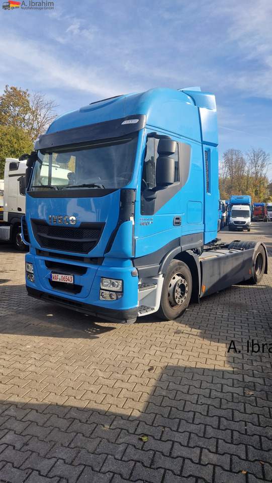 Iveco Stralis 460 Vollspoiler 3x vorhanden - יחידת טרקטור: תמונה 1 Iveco Stralis 460 Vollspoiler 3x vorhanden - יחידת טרקטור: תמונה 1