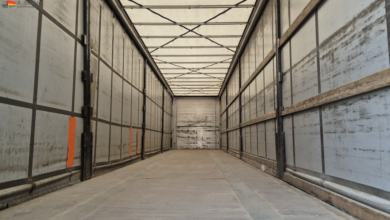 Kögel SN24 Standard, neutrale Plane Edscha, XXL Zertifikat - סמיטריילר עם וילונות צד: תמונה 4 Kögel SN24 Standard, neutrale Plane Edscha, XXL Zertifikat - סמיטריילר עם וילונות צד: תמונה 4