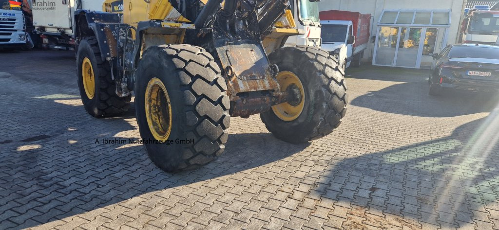 Komatsu WA 200 technisch ok. technische Wartung beim Komatsu Service - מעמיס גלגלים: תמונה 3 Komatsu WA 200 technisch ok. technische Wartung beim Komatsu Service - מעמיס גלגלים: תמונה 3