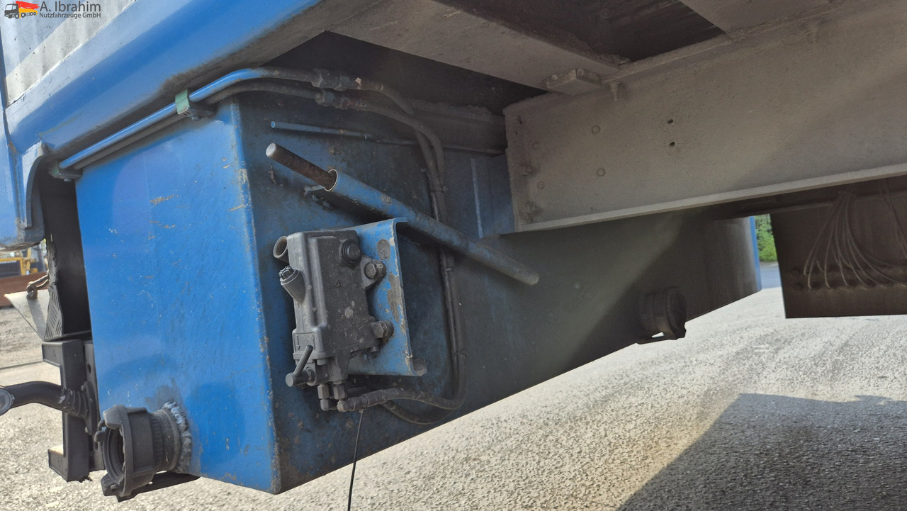 Kraker CF-200 Cargo-Floor Boden, Liftachse, SAF Achsen - סמיטריילר עם רצפת הליכה: תמונה 3 Kraker CF-200 Cargo-Floor Boden, Liftachse, SAF Achsen - סמיטריילר עם רצפת הליכה: תמונה 3