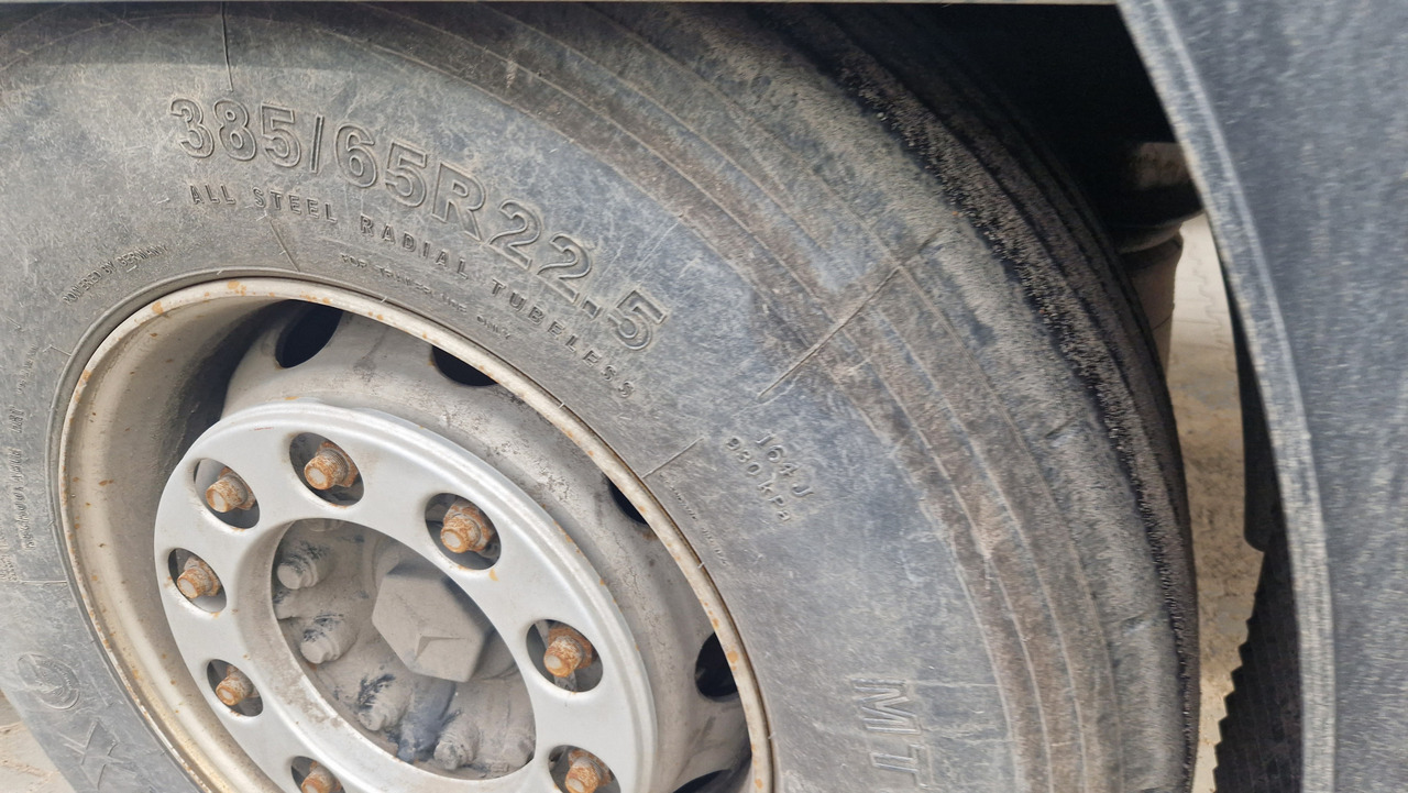 Krone SDR Doppelstock, Zustand 3- - סמיטריילר בתיבה סגורה: תמונה 3 Krone SDR Doppelstock, Zustand 3- - סמיטריילר בתיבה סגורה: תמונה 3