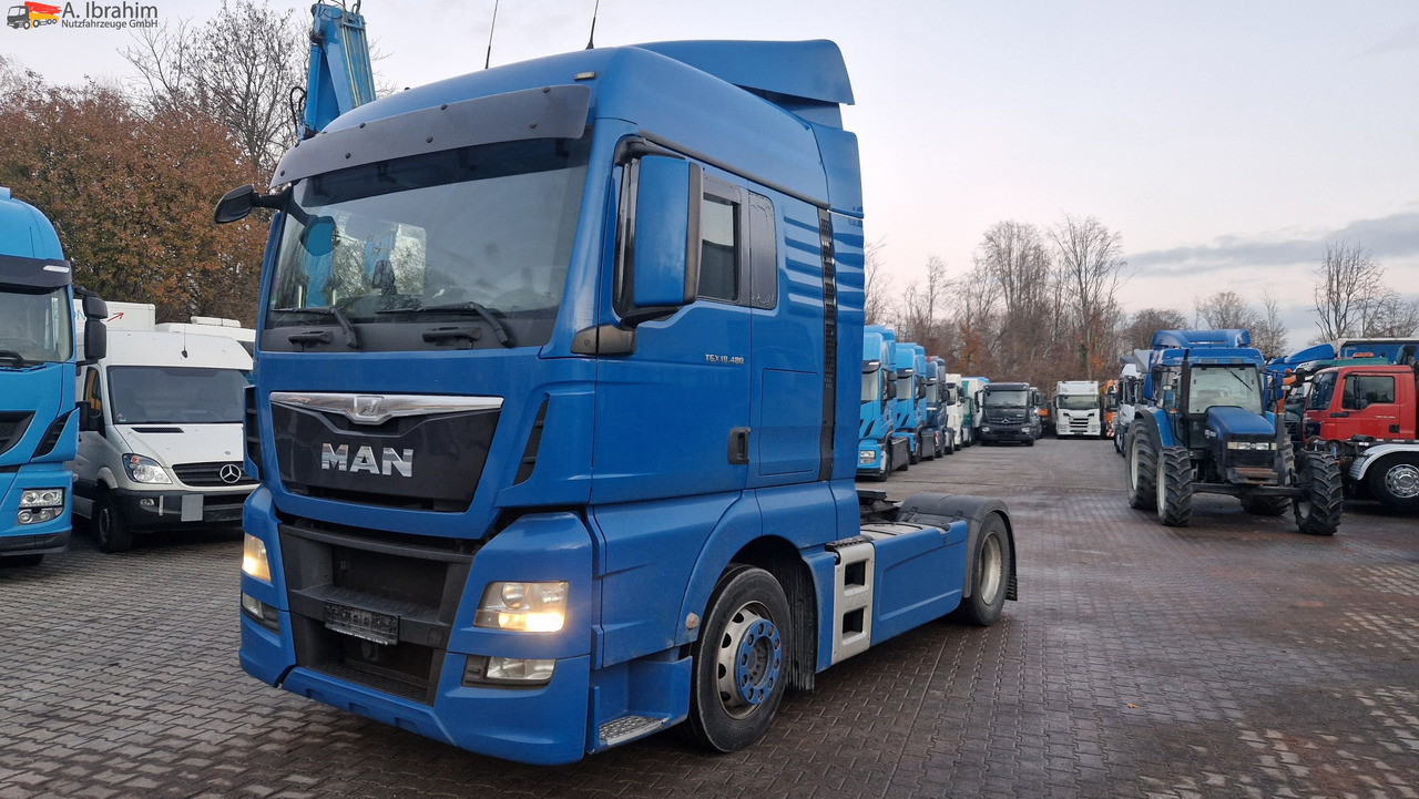 MAN 18.480 TGX XLX Retarder 2x Tank deutsches Fahrzeug, einsatzbereit - יחידת טרקטור: תמונה 1 MAN 18.480 TGX XLX Retarder 2x Tank deutsches Fahrzeug, einsatzbereit - יחידת טרקטור: תמונה 1