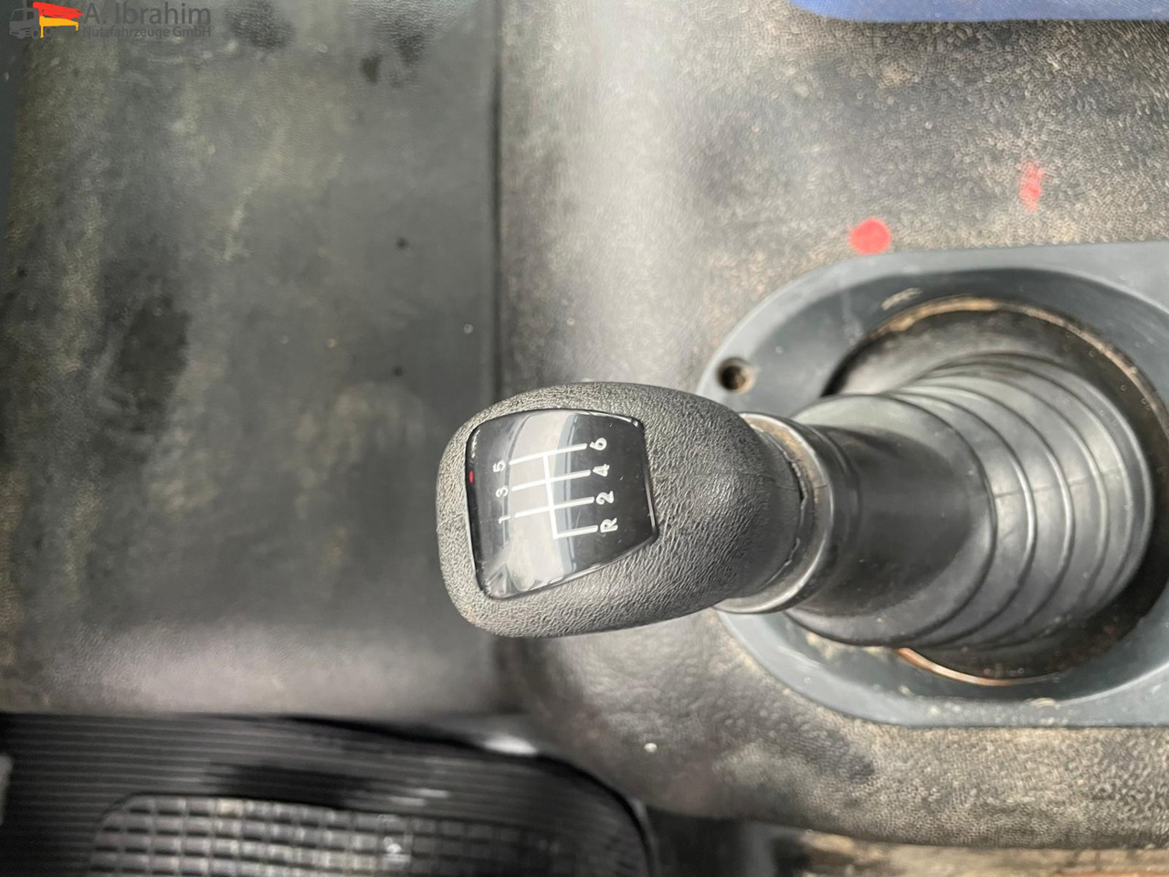 MAN L2000 Rost ja (Aufbau), sonst Zustand gut - כלי רכב מסחרי מזהיר: תמונה 4 MAN L2000 Rost ja (Aufbau), sonst Zustand gut - כלי רכב מסחרי מזהיר: תמונה 4