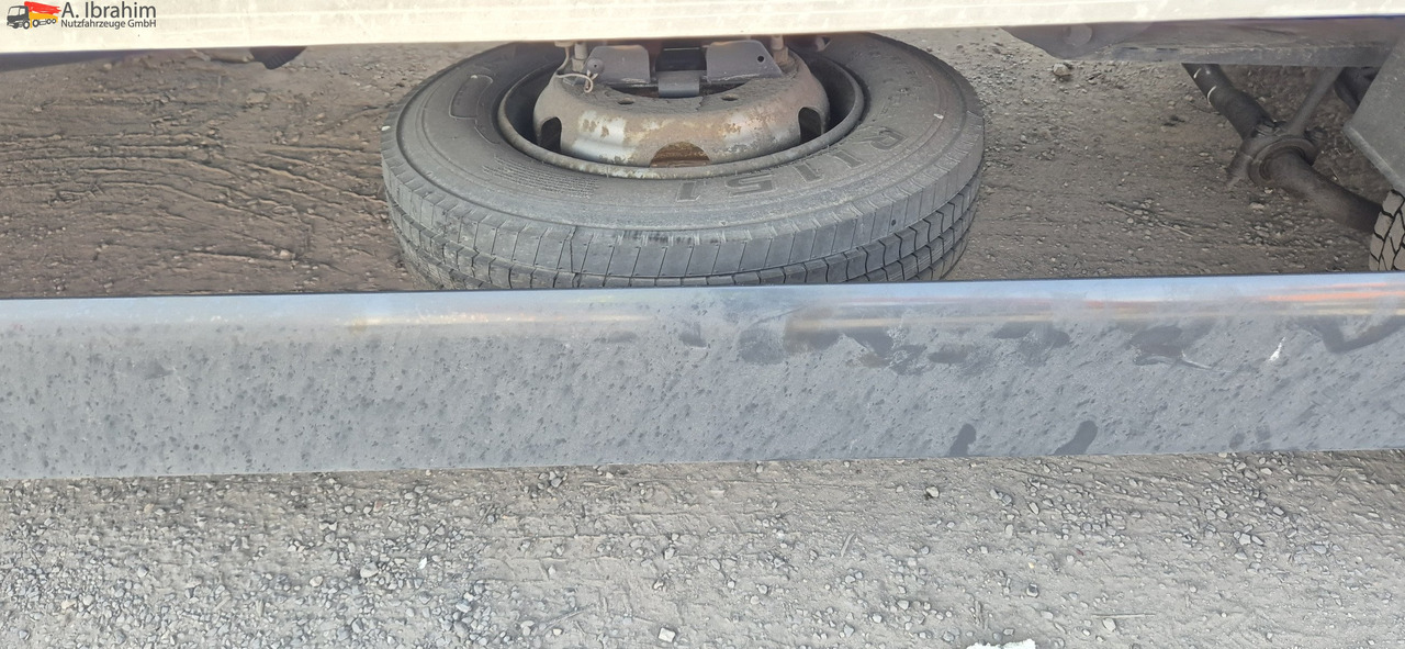 MAN TGL 8.160 4x2 Brotkoffer mit Kühlfach nicht fahrbereit ! nicht rollfähig - כלי רכב מסחרי לקירור: תמונה 3 MAN TGL 8.160 4x2 Brotkoffer mit Kühlfach nicht fahrbereit ! nicht rollfähig - כלי רכב מסחרי לקירור: תמונה 3