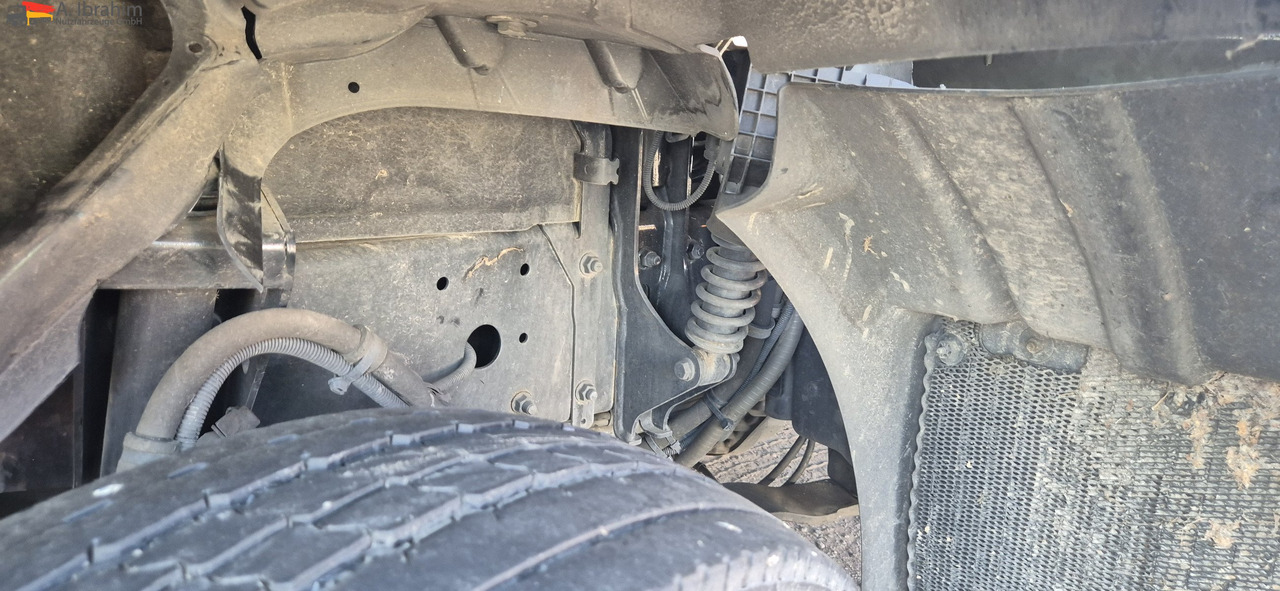 MAN TGL 8.160 4x2 Brotkoffer mit Kühlfach nicht fahrbereit ! nicht rollfähig - כלי רכב מסחרי לקירור: תמונה 5 MAN TGL 8.160 4x2 Brotkoffer mit Kühlfach nicht fahrbereit ! nicht rollfähig - כלי רכב מסחרי לקירור: תמונה 5