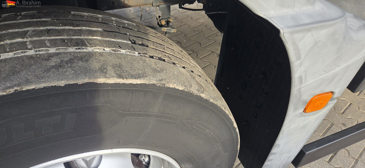 MAN TGM 18.290 Carrier Supra 950 U | LBW | 2 Kammer MT | Schneeketten - משאית קירור: תמונה 5 MAN TGM 18.290 Carrier Supra 950 U | LBW | 2 Kammer MT | Schneeketten - משאית קירור: תמונה 5