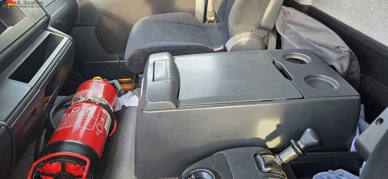 MAN TGM 18.290 Carrier Supra 950 U | LBW | 2 Kammer MT | Schneeketten - משאית קירור: תמונה 2 MAN TGM 18.290 Carrier Supra 950 U | LBW | 2 Kammer MT | Schneeketten - משאית קירור: תמונה 2