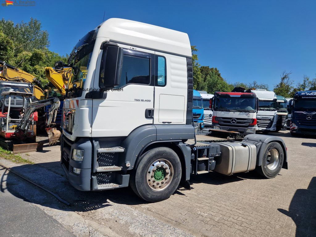 MAN TGS 18.400 4X2BLS PTO für Kompressor - יחידת טרקטור: תמונה 1 MAN TGS 18.400 4X2BLS PTO für Kompressor - יחידת טרקטור: תמונה 1