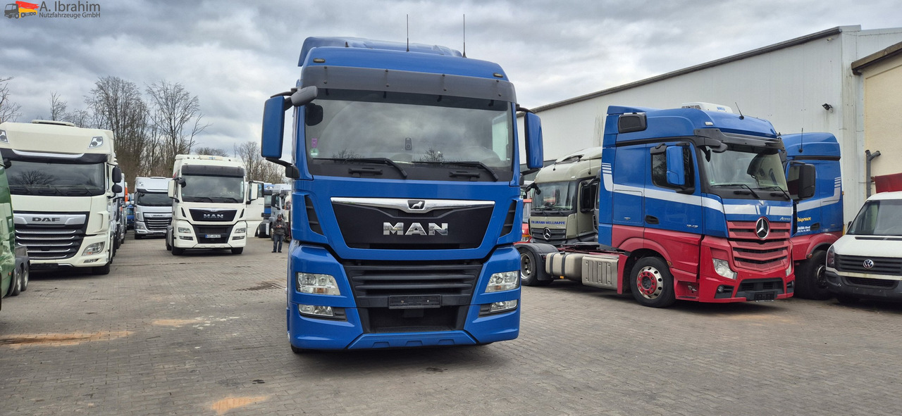 MAN TGX 18.460 Retarder, Klima, 1. Hand Vollspoiler, Vollservice - יחידת טרקטור: תמונה 4 MAN TGX 18.460 Retarder, Klima, 1. Hand Vollspoiler, Vollservice - יחידת טרקטור: תמונה 4