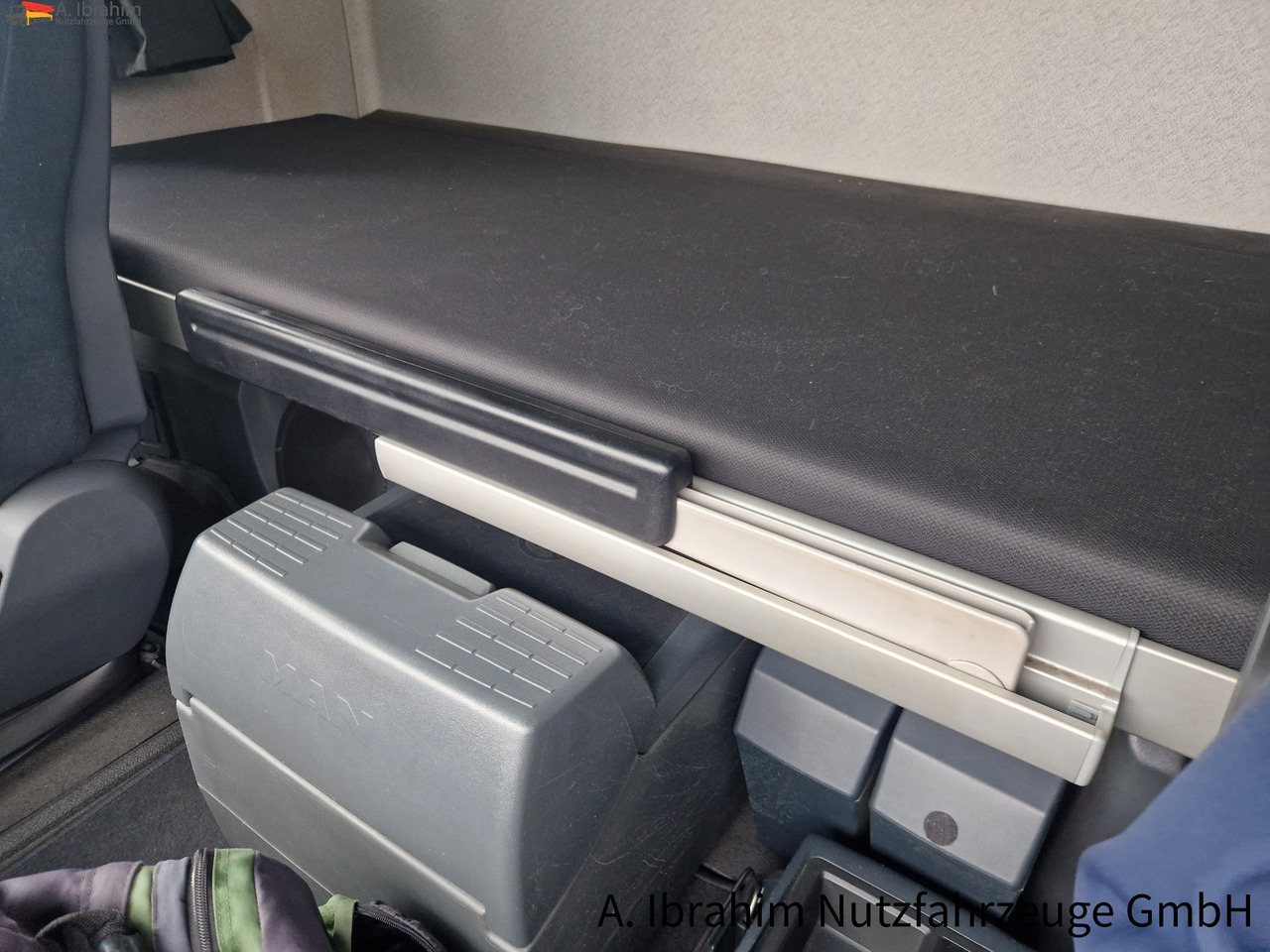 משאית וילונות צד MAN TGX 26.440 BDF Chassis mit Brücke möglich: תמונה 15