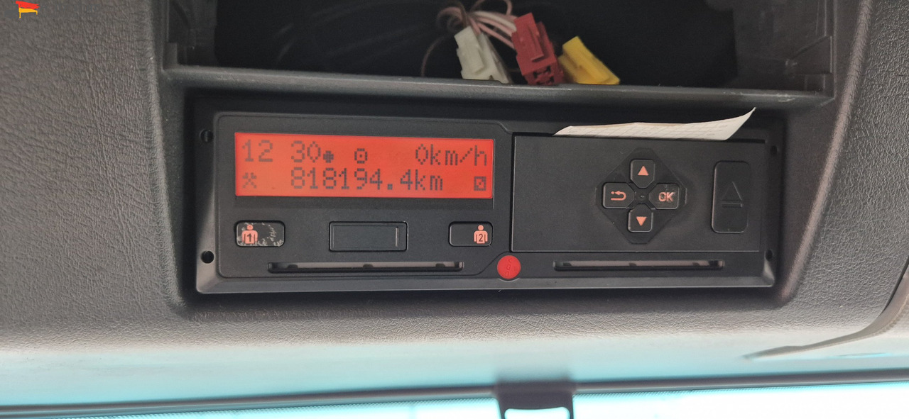 MAN TGX 26.460 Vario-Rahmen deutsches Fahrzeug. ohne Wechselbrücke - משאית וילונות צד: תמונה 4 MAN TGX 26.460 Vario-Rahmen deutsches Fahrzeug. ohne Wechselbrücke - משאית וילונות צד: תמונה 4