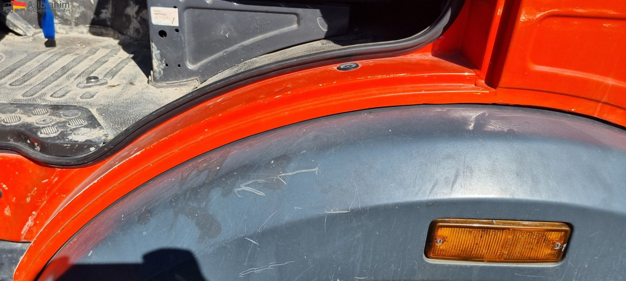 Mercedes-Benz 1722 Dachdeckerkran Cormach 30000 TECH, - משאית מנוף, משאית צד נופל/ שטוחה: תמונה 4 Mercedes-Benz 1722 Dachdeckerkran Cormach 30000 TECH, - משאית מנוף, משאית צד נופל/ שטוחה: תמונה 4