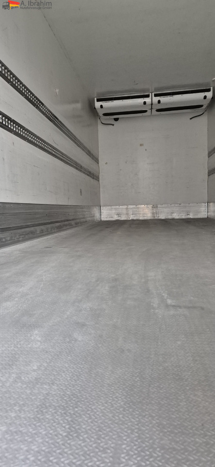 Mercedes-Benz 1830L Thermoking UT1200 - משאית קירור: תמונה 4 Mercedes-Benz 1830L Thermoking UT1200 - משאית קירור: תמונה 4