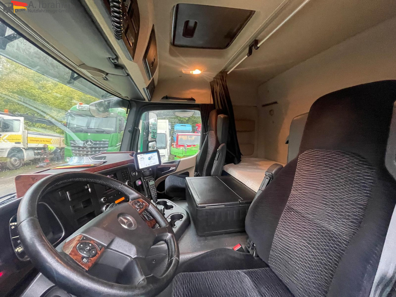 Mercedes-Benz 1836 Spoiler, Vollservice, Topzustand | Navigationsystem | Originalkilometer - יחידת טרקטור: תמונה 5 Mercedes-Benz 1836 Spoiler, Vollservice, Topzustand | Navigationsystem | Originalkilometer - יחידת טרקטור: תמונה 5