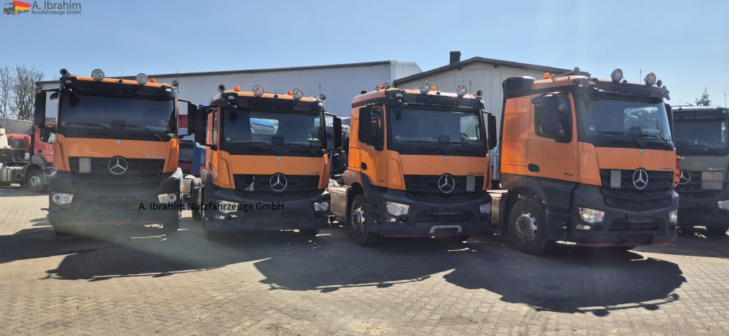 Mercedes-Benz 1840 3x 1840, 2x 1846 - יחידת טרקטור: תמונה 1 Mercedes-Benz 1840 3x 1840, 2x 1846 - יחידת טרקטור: תמונה 1
