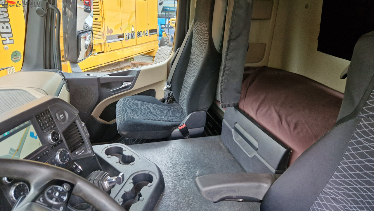 Mercedes-Benz 1840 Actros, 3x vorhanden, identisch deutsche Fahrzeuge einsatzbereit - יחידת טרקטור: תמונה 3 Mercedes-Benz 1840 Actros, 3x vorhanden, identisch deutsche Fahrzeuge einsatzbereit - יחידת טרקטור: תמונה 3